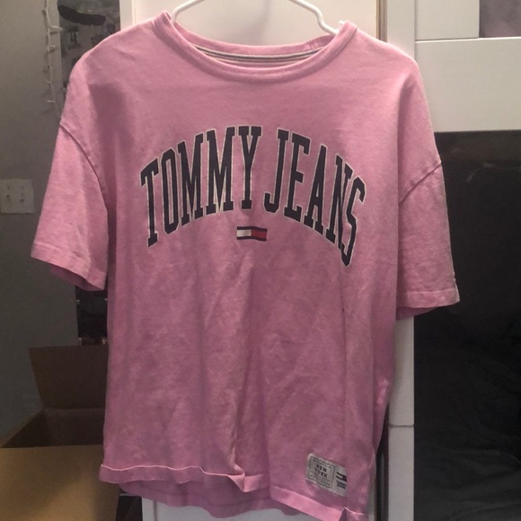 TOMMY JEANS - Pink Short Sleeve - Picture 1 of 5